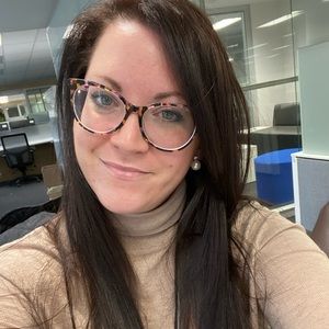 Meet your Posher, Katherine